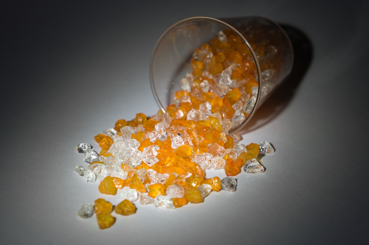 乒乓球巨星刘国梁的最新动态，持续闪耀的光芒